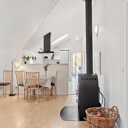 Holiday home Baeverstien Dnmk Iv